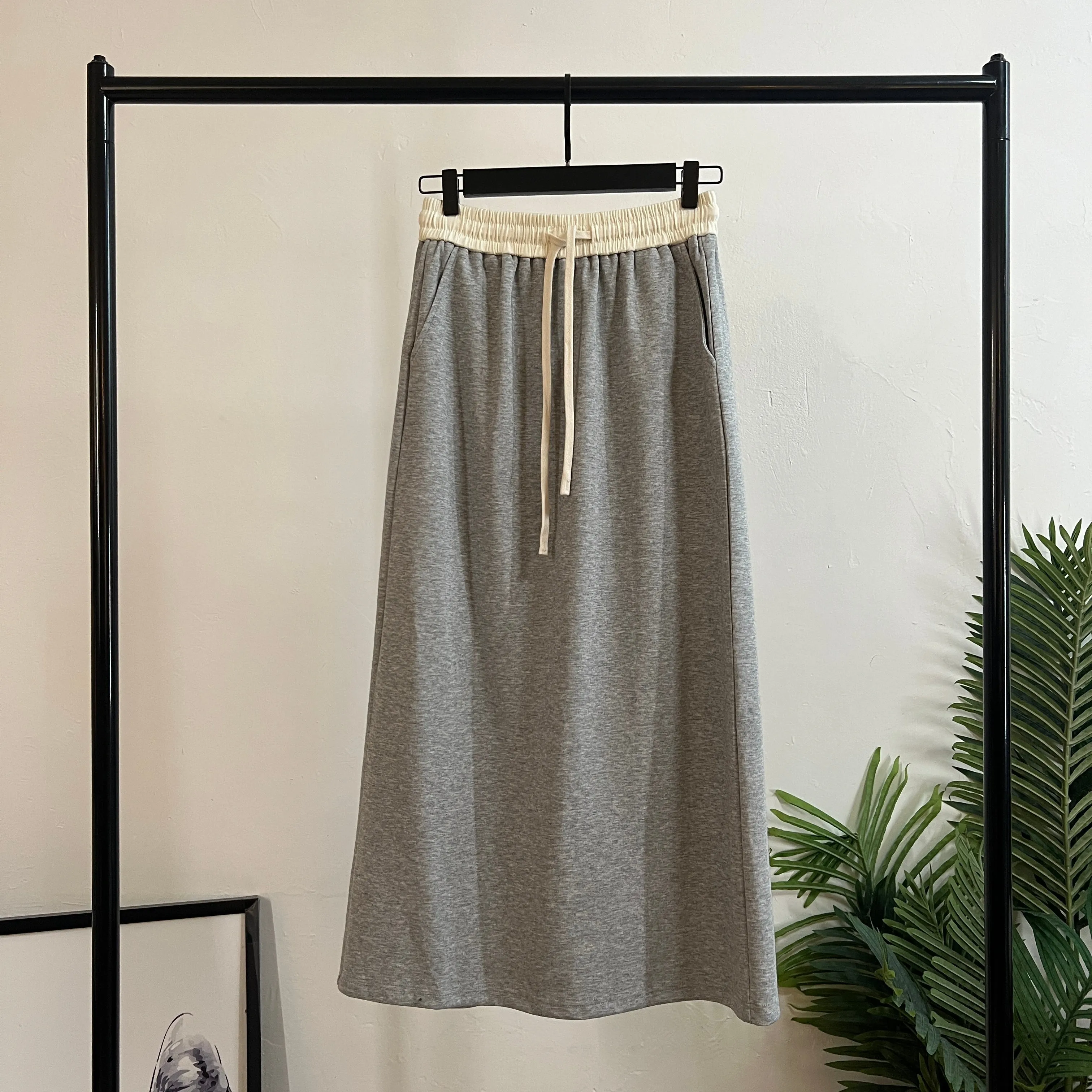 241457 - Sporty Skirt (40% Off)