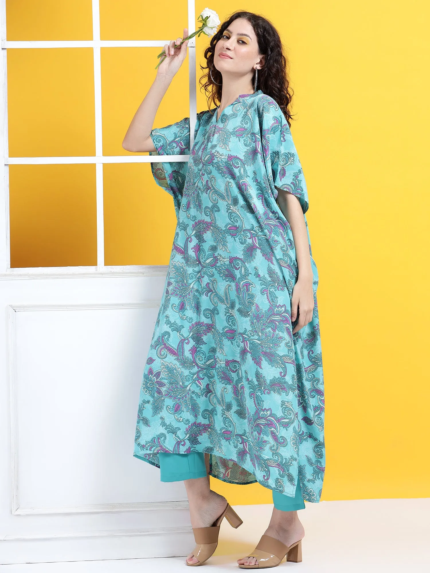 Cultural Crossover Kaftan Style Suit - Set of 2