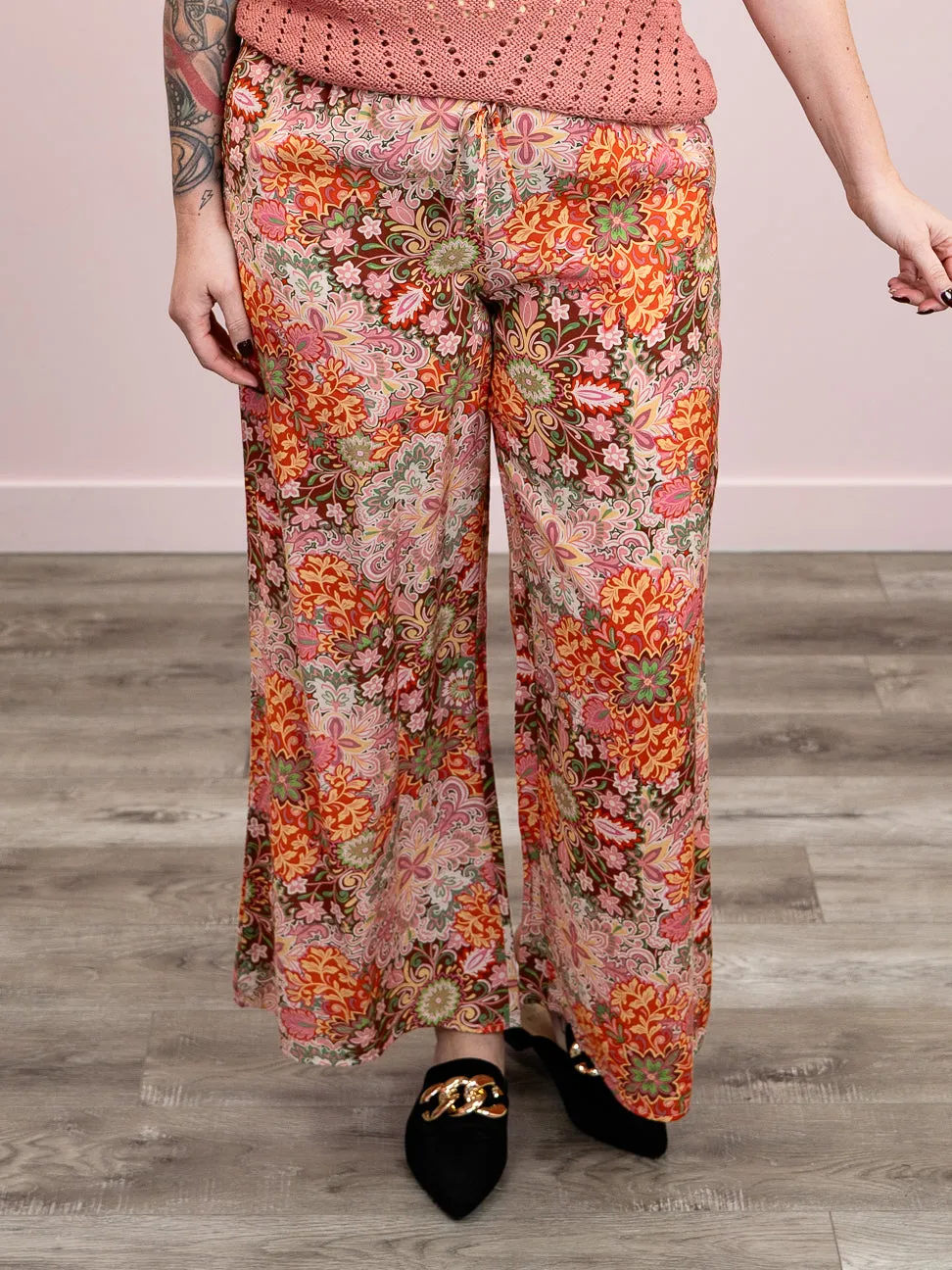 DEX | Easy Elegance Wide Leg Flowy Pant | Medallion Floral