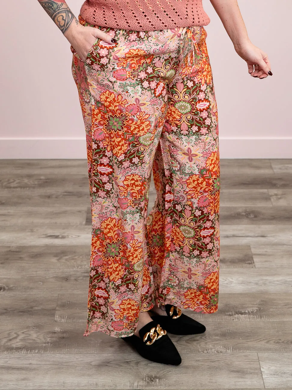 DEX | Easy Elegance Wide Leg Flowy Pant | Medallion Floral