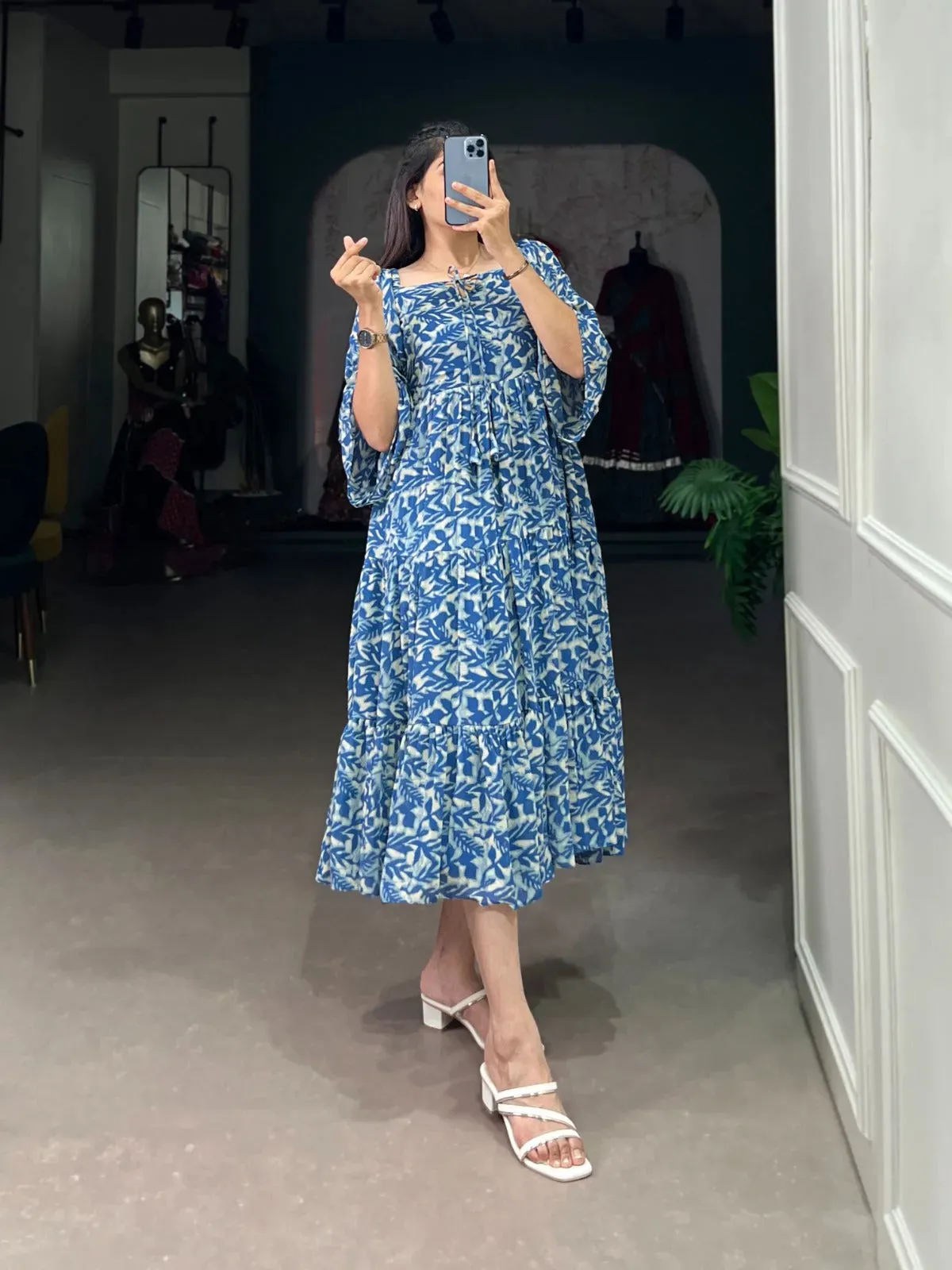 Flawless and Peerless Georgette Printed Party Wear Drees