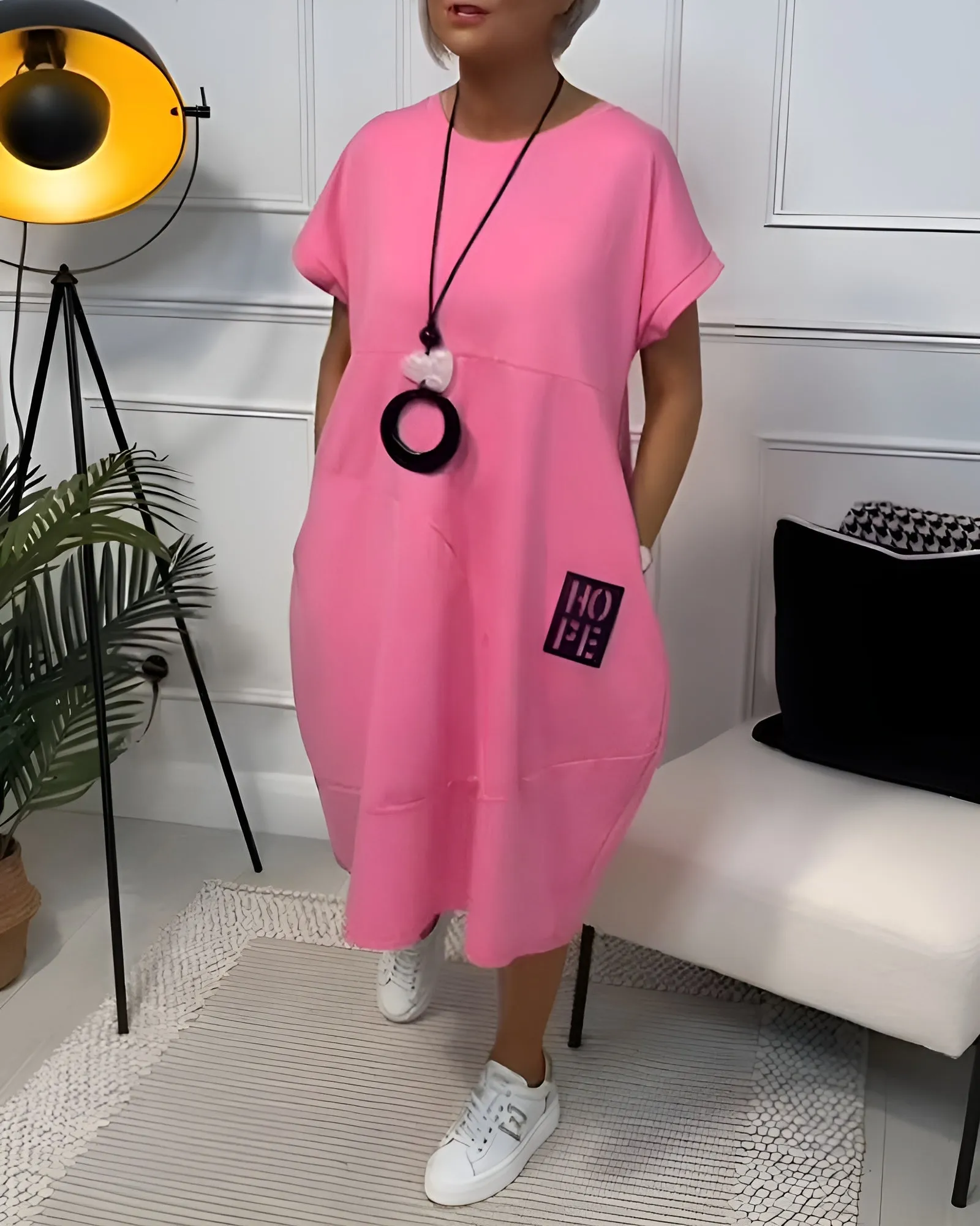 Iris™ - Chic Short Sleeve Dress