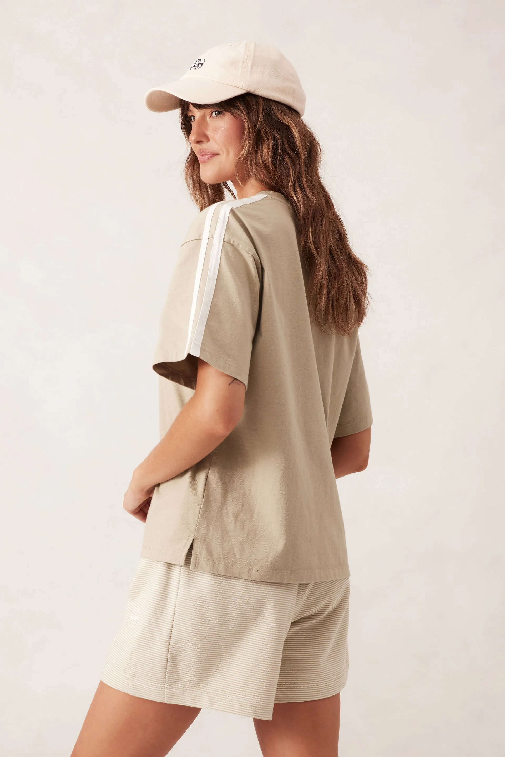 Sporty tape tee - matcha/ecru