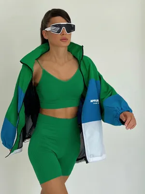 Sporty top