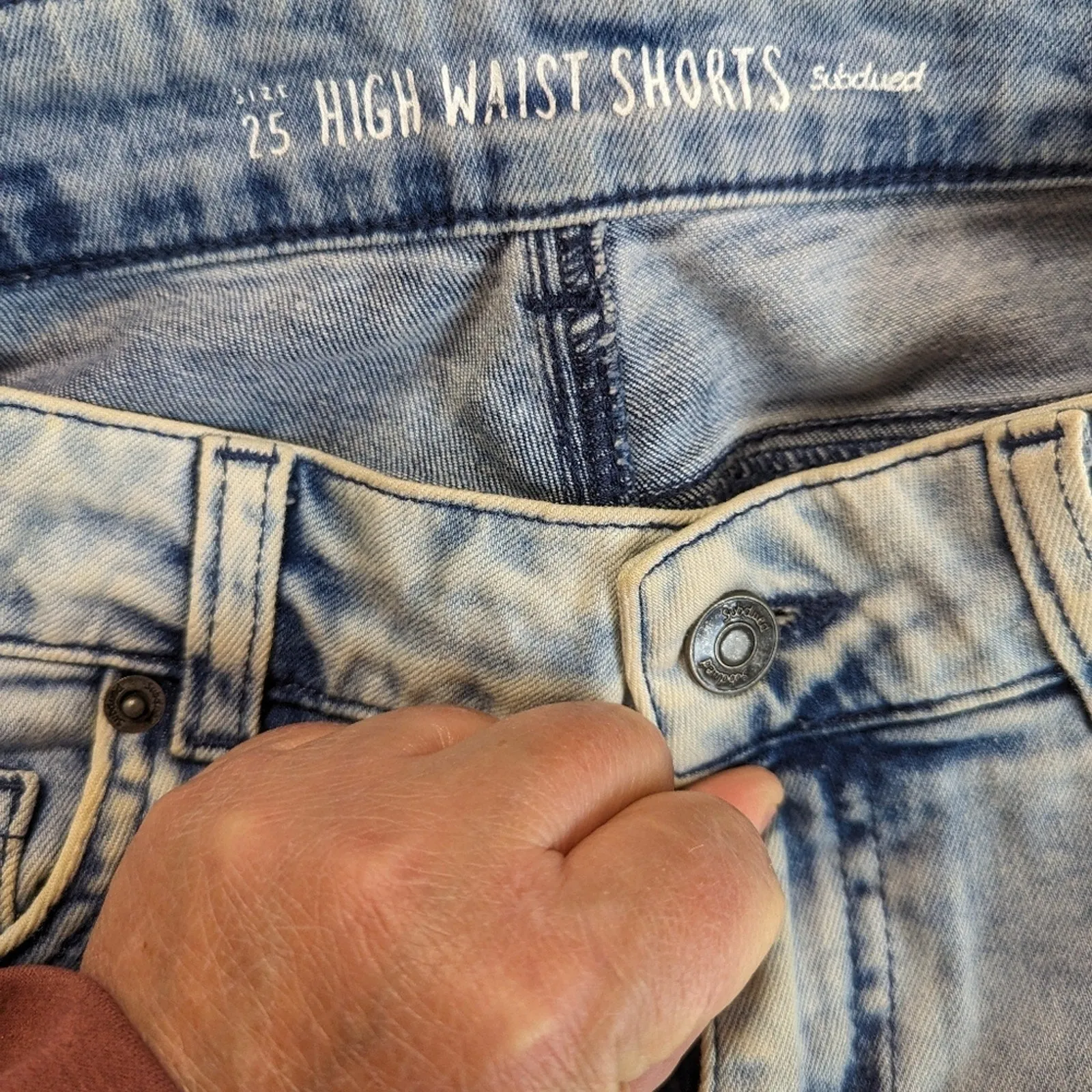Subdued High Waisted Jean Shorts - 25
