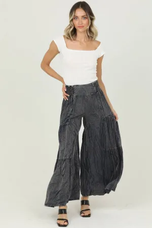 Vintage Tiered Pants in Black